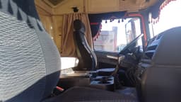 Shacman (Shaanxi) SX* 6x4 Седельный тягач - 8