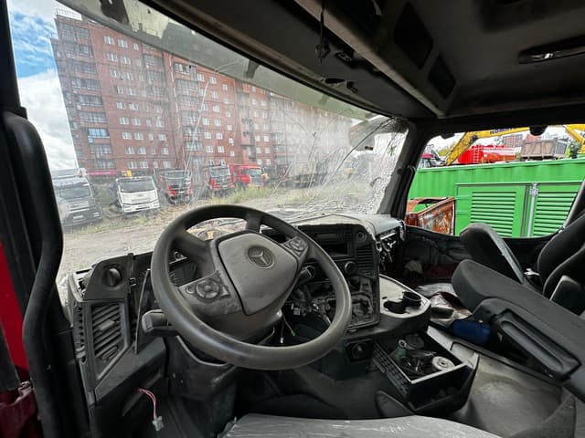 Mercedes-Benz Arocs 8x4 Самосвал - 5