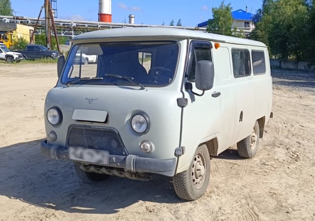 UAZ 3909* Грузопассажирский - 1