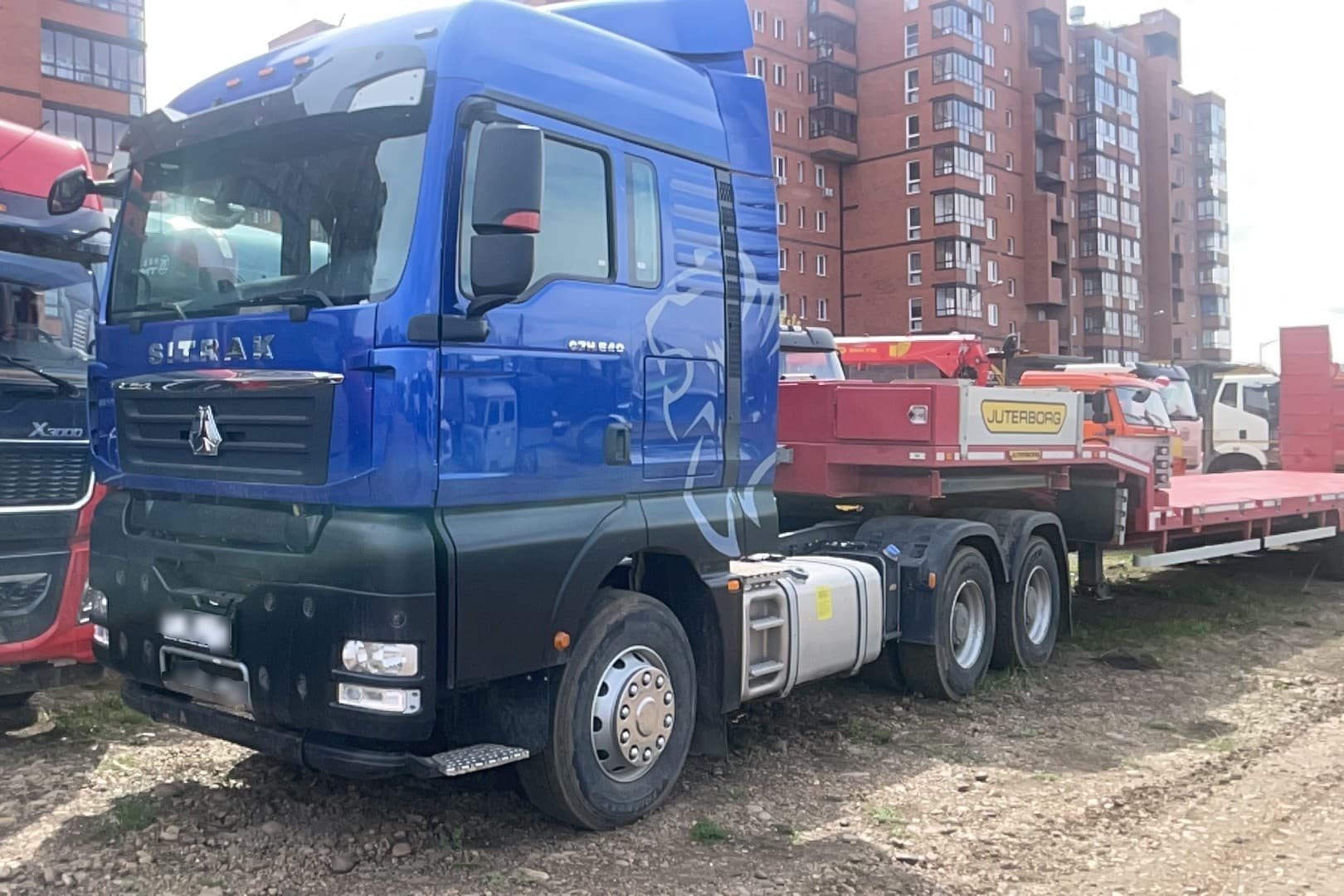 Sitrak C7H 6x4 Седельный тягач - 1
