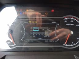 Hongyan 908 6x4 Седельный тягач - 6