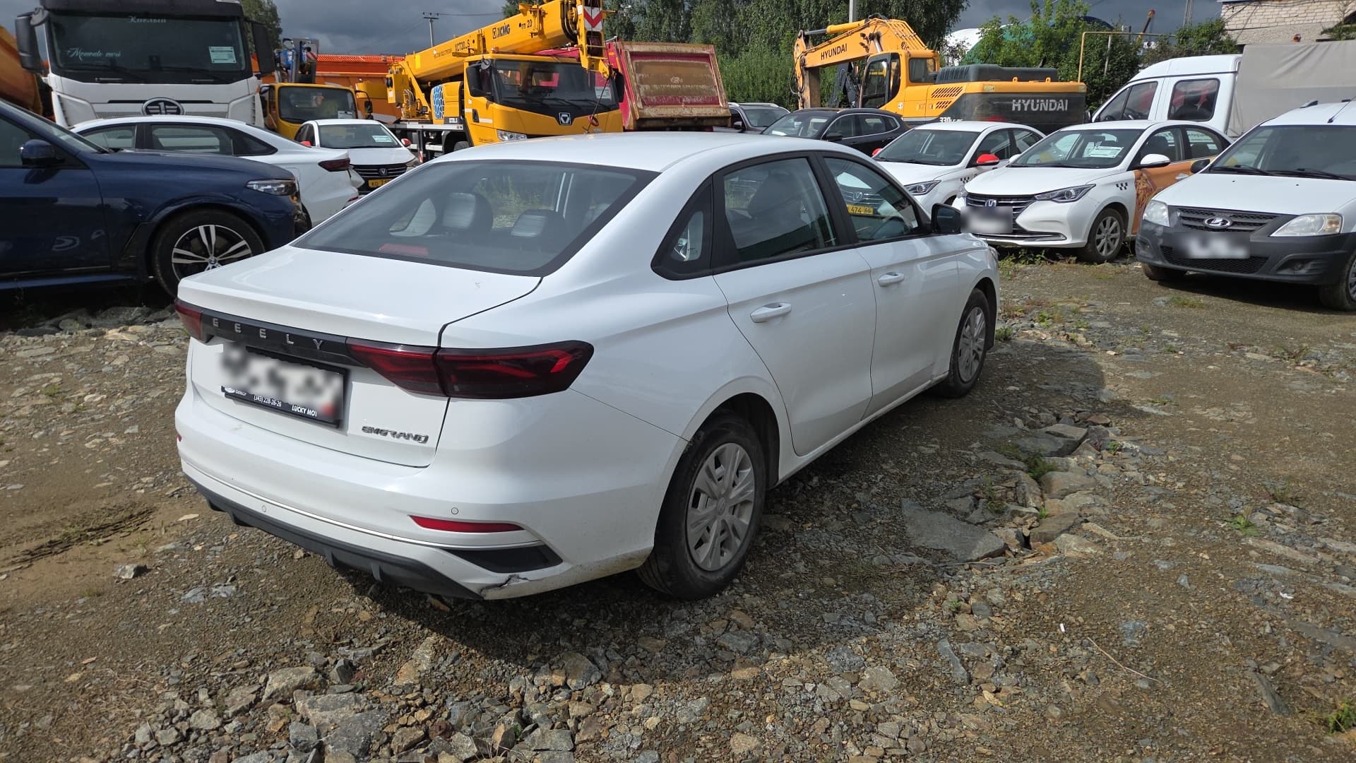 Geely EMGRAND - 3