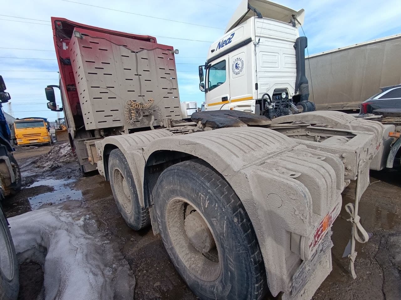 Dayun CGC4250 6x4 Седельный тягач - 4