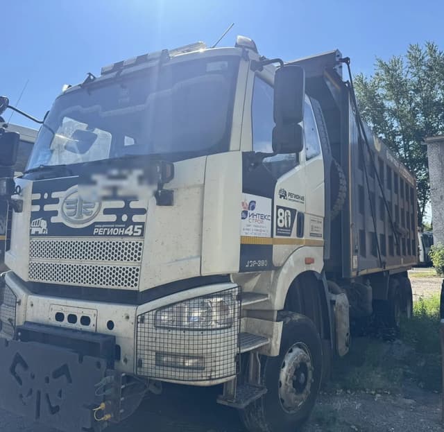 FAW J6* 6x4 Самосвал - 1