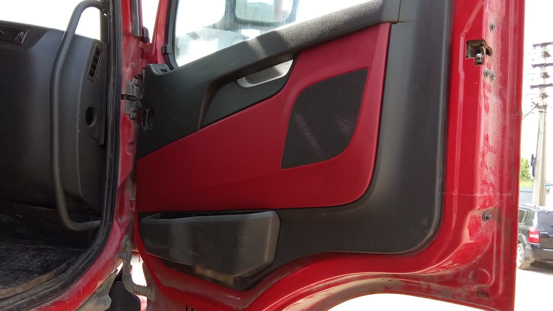 Volvo FMX 8x4 Самосвал - 7