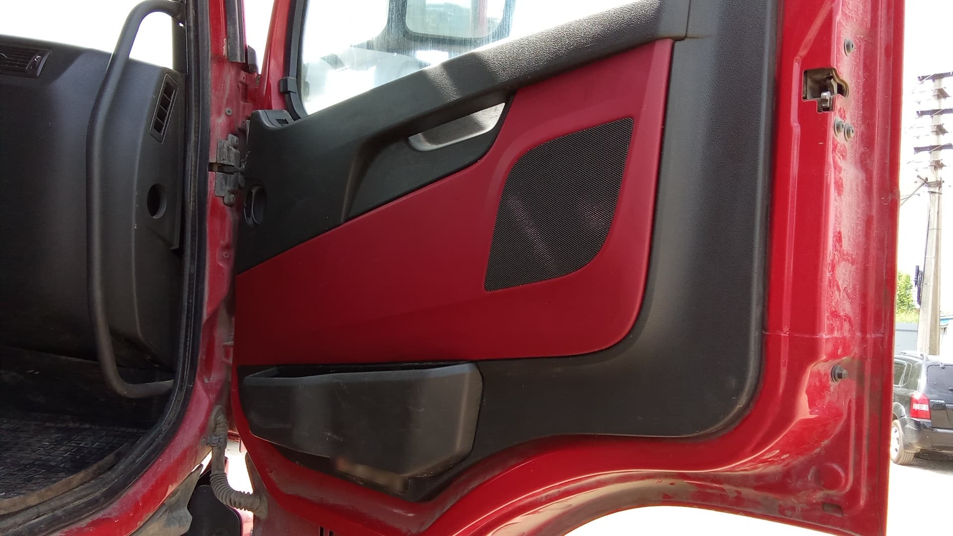 Volvo FMX 8x4 Самосвал - 7