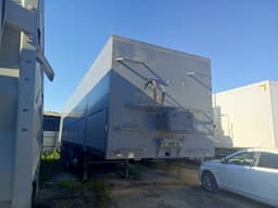 Прицепы Юга 9255 Полуприцеп зерновоз - 2
