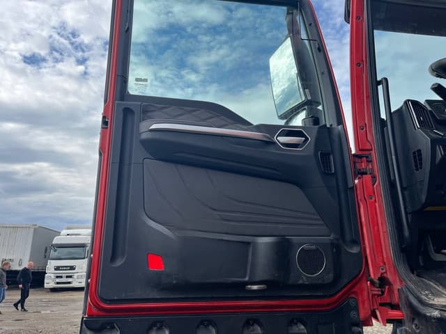 Sitrak C7H MAX 6x4 Седельный тягач - 8