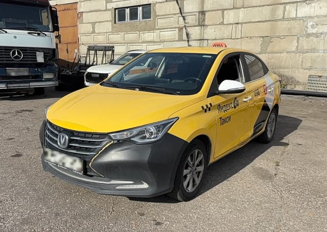 Changan Alsvin - 1