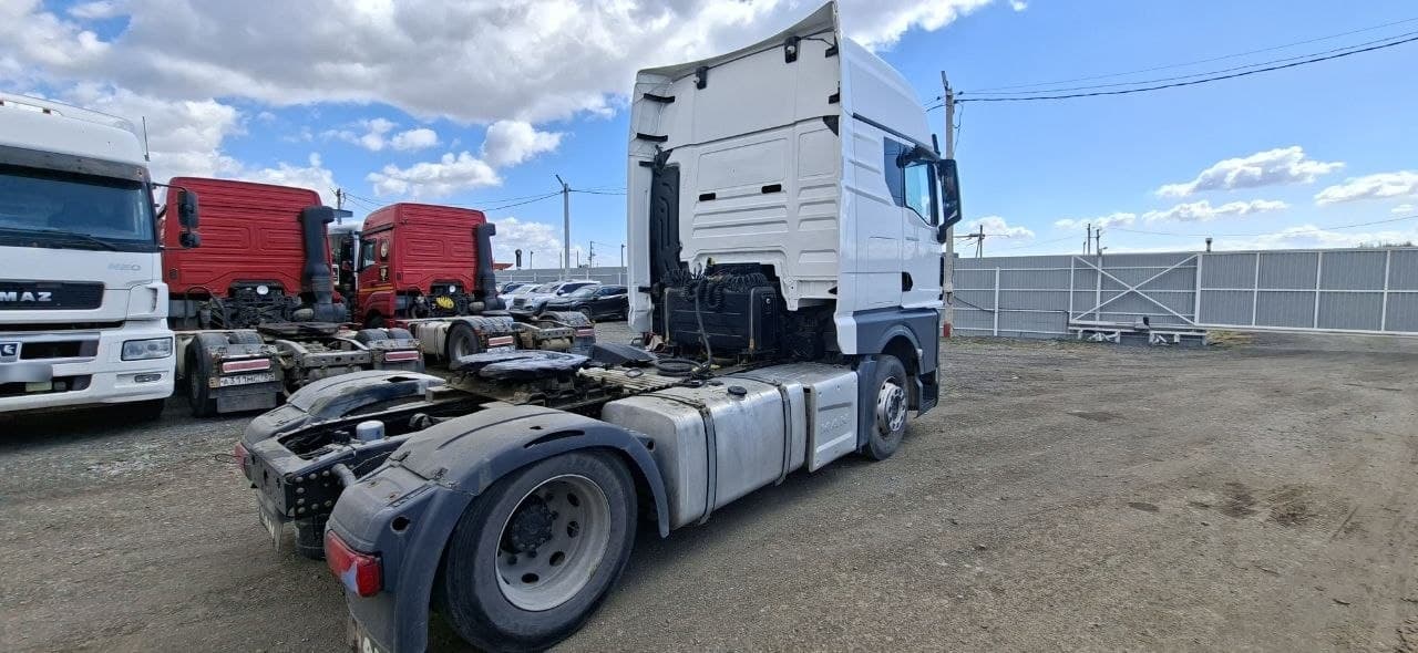 MAN TGX 4X2 Седельный тягач - 3