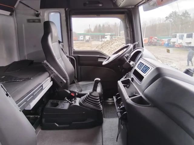 Sitrak C7H 4x2 Седельный тягач - 8