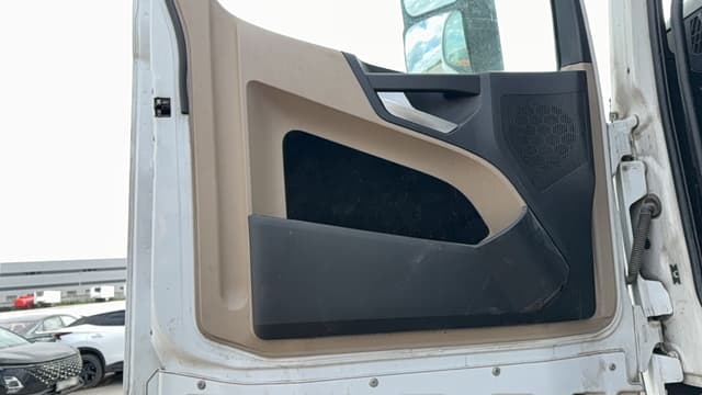 Mercedes-Benz Actros 4x2 Седельный тягач - 6