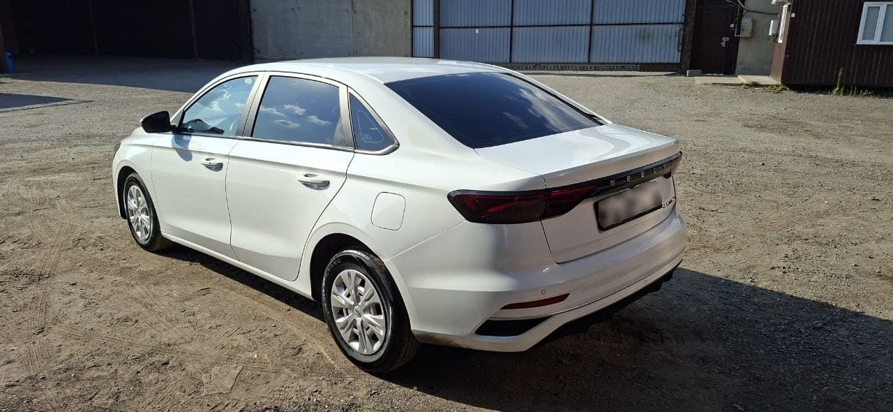 Geely EMGRAND - 4