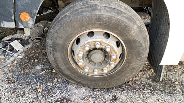 Sitrak C7H 6x4 Седельный тягач - 9