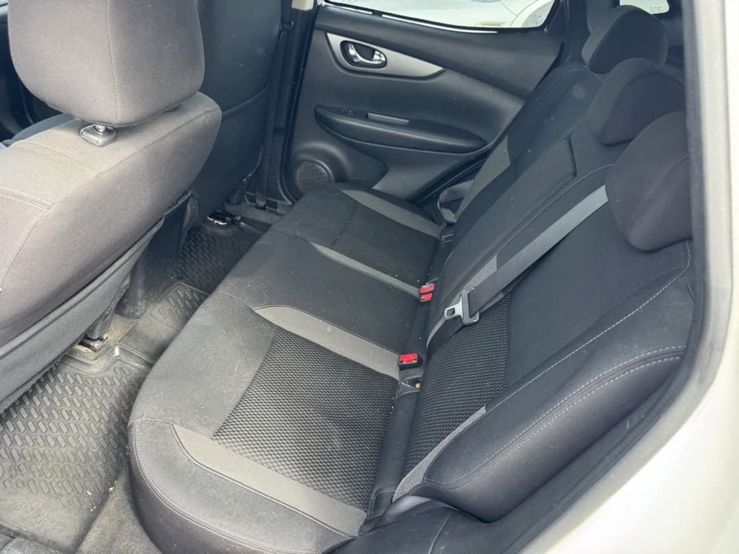 Nissan Qashqai - 8