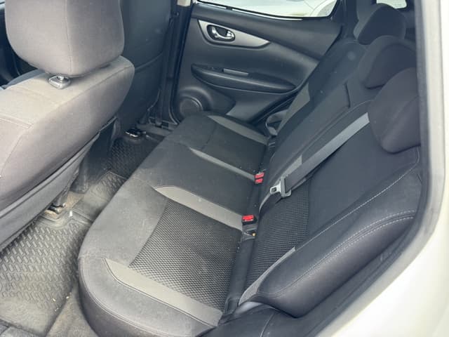 Nissan Qashqai - 8