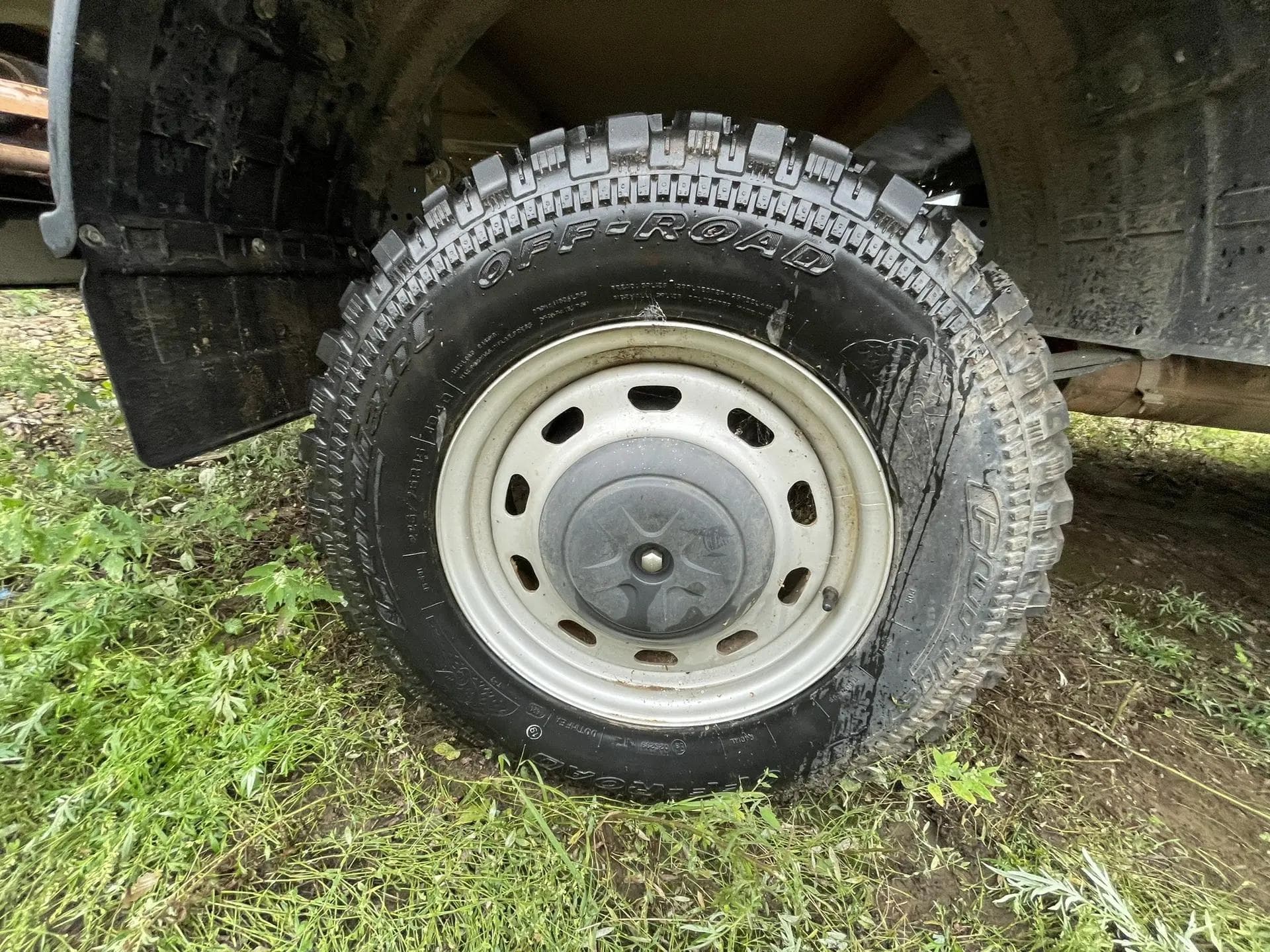 GAZ 2310 - 10