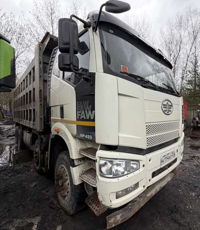 FAW CA 3310 8x4 Самосвал - 2