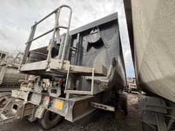 Grunwald 9453 Полуприцеп самосвальный - 1