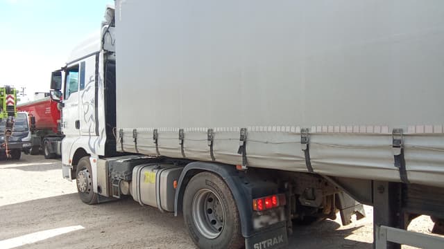 Sitrak C7H 4x2 Седельный тягач - 4