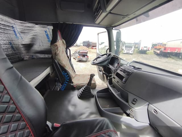 Камаз 5490 4x2 Седельный тягач - 9