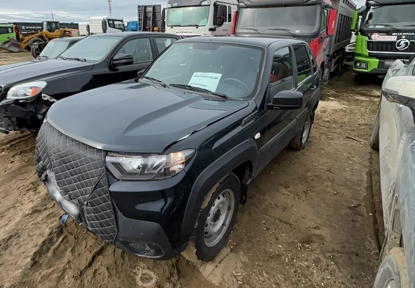 Lada Niva Travel - 1