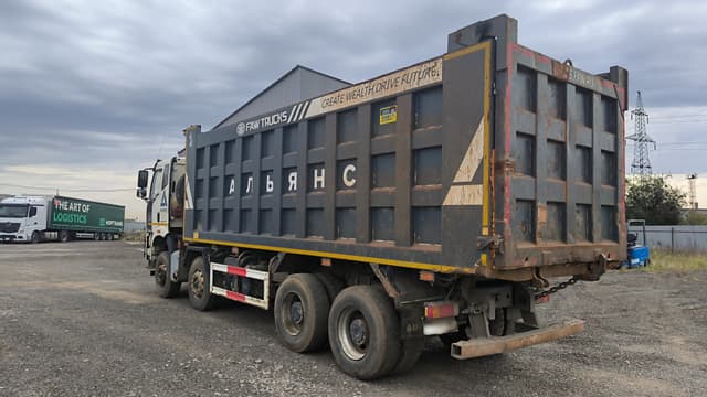 FAW J6 8x4 Самосвал - 4