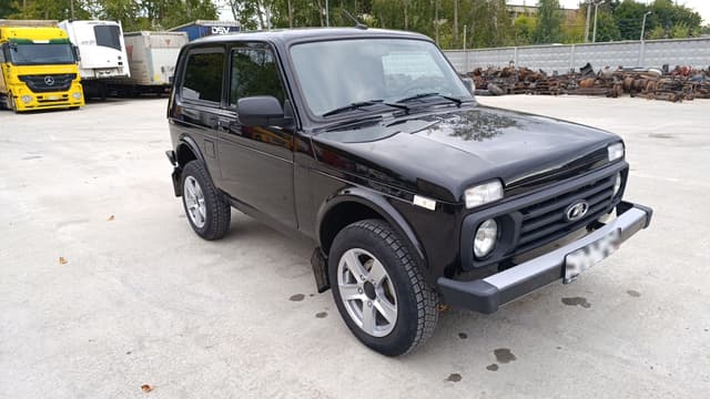 Lada 4x4 3дв - 2
