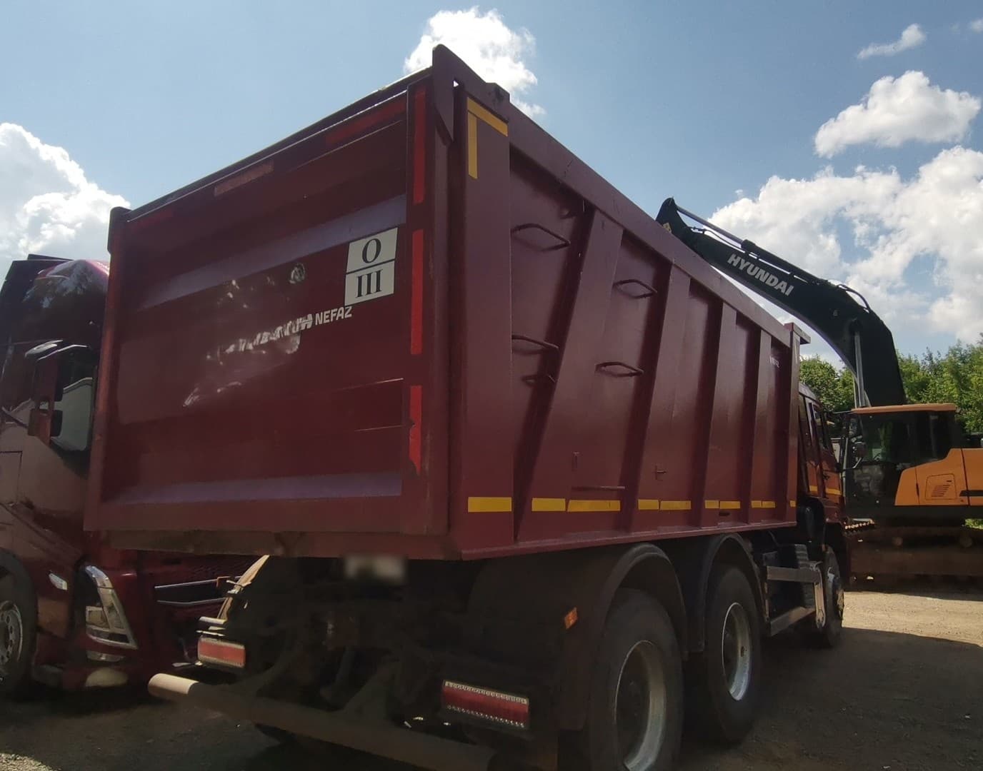 Камаз 6520 6X4 Самосвал - 3