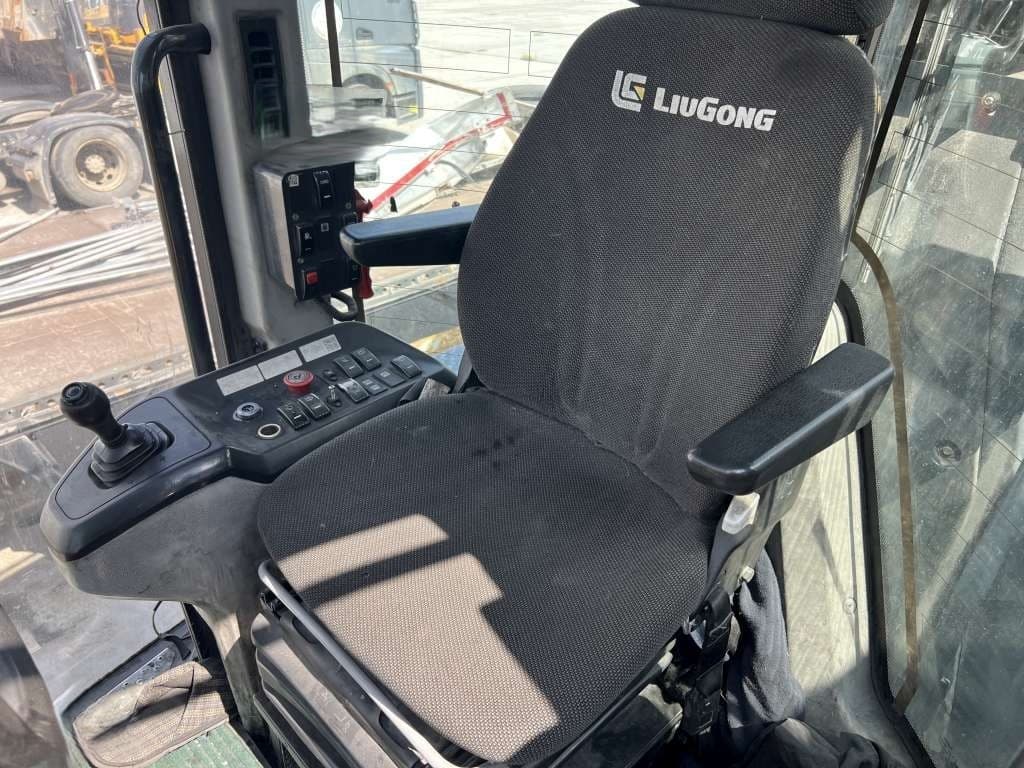 Liugong CLG* Автогрейдер - 6