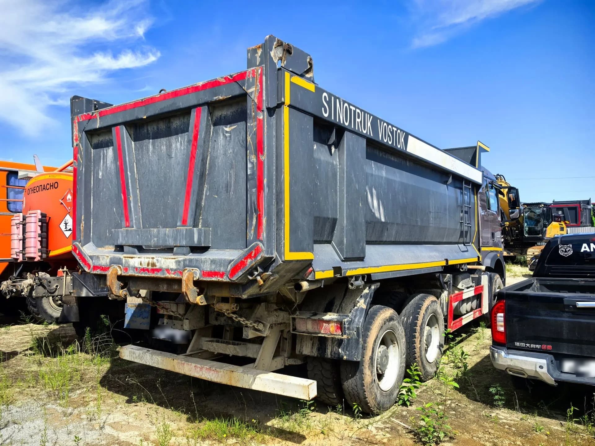 Howo T5G 6x4 Самосвал - 3