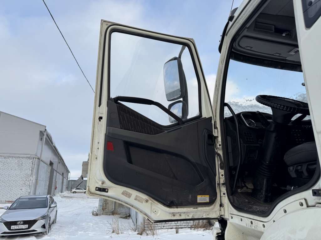 FAW J6 8x4 Самосвал - 8