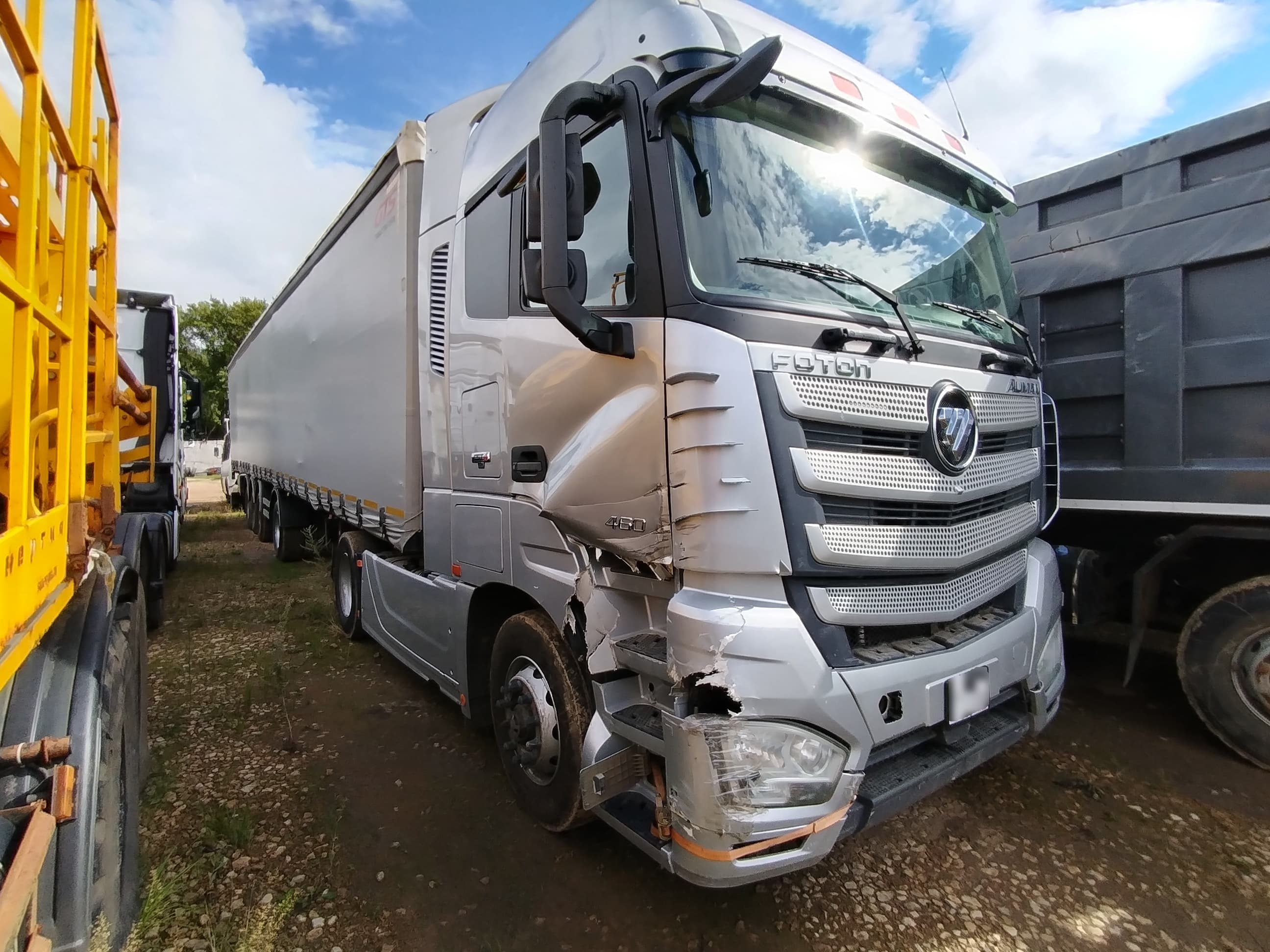 Foton AUMAN 4x2 Седельный тягач - 2