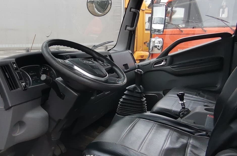 Jac SMA* на шасси JAC N90 4x2 Бортовой с КМУ - 5