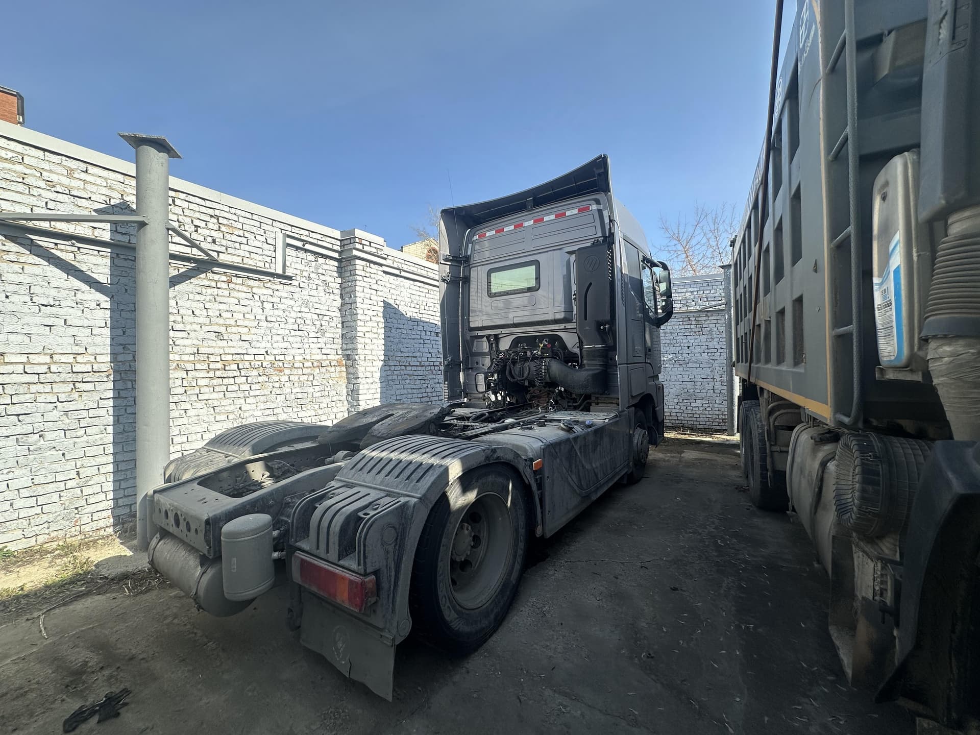 Foton AUMAN 4x2 Седельный тягач - 3