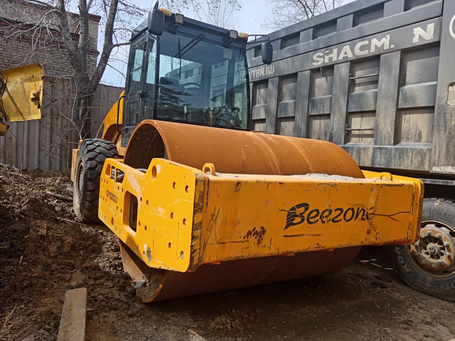 Beezone GYS* Каток - 2