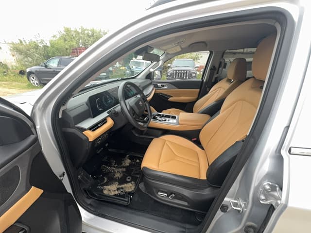 Changan Hunter Plus - 6