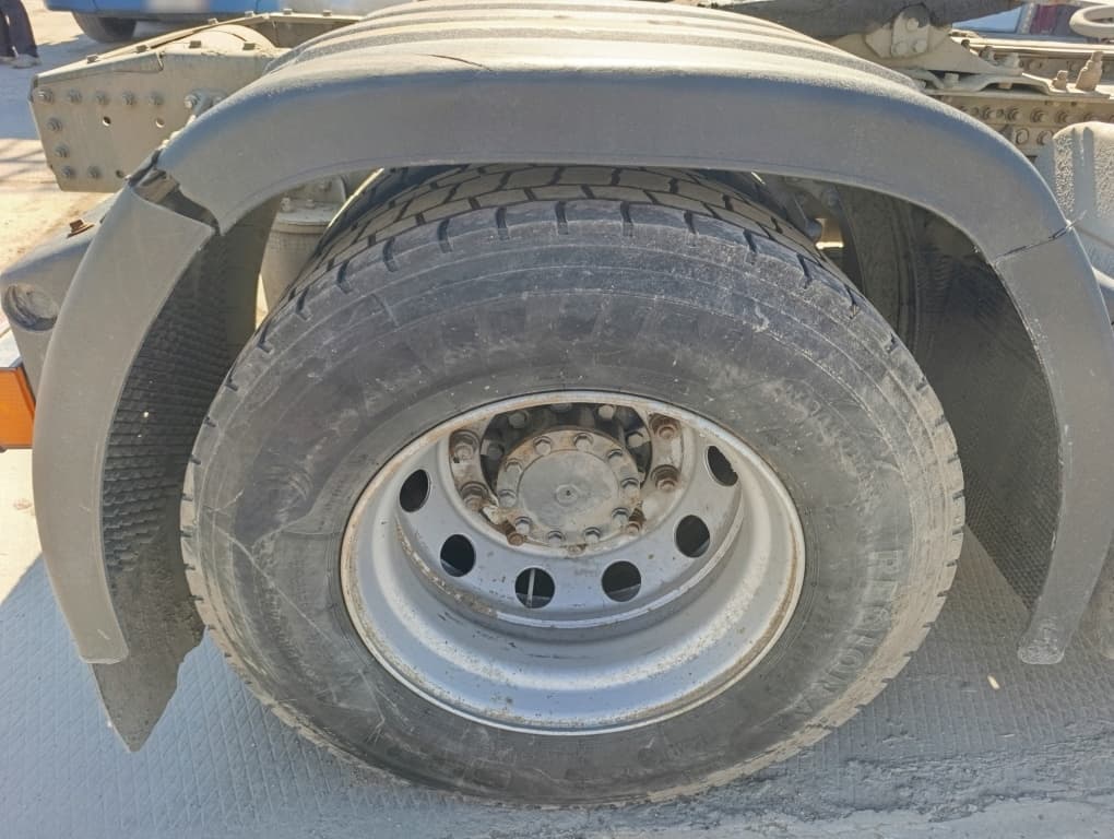 Sitrak C7H 4x2 Седельный тягач - 9