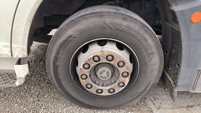 FAW J7 4x2 Седельный тягач - 9