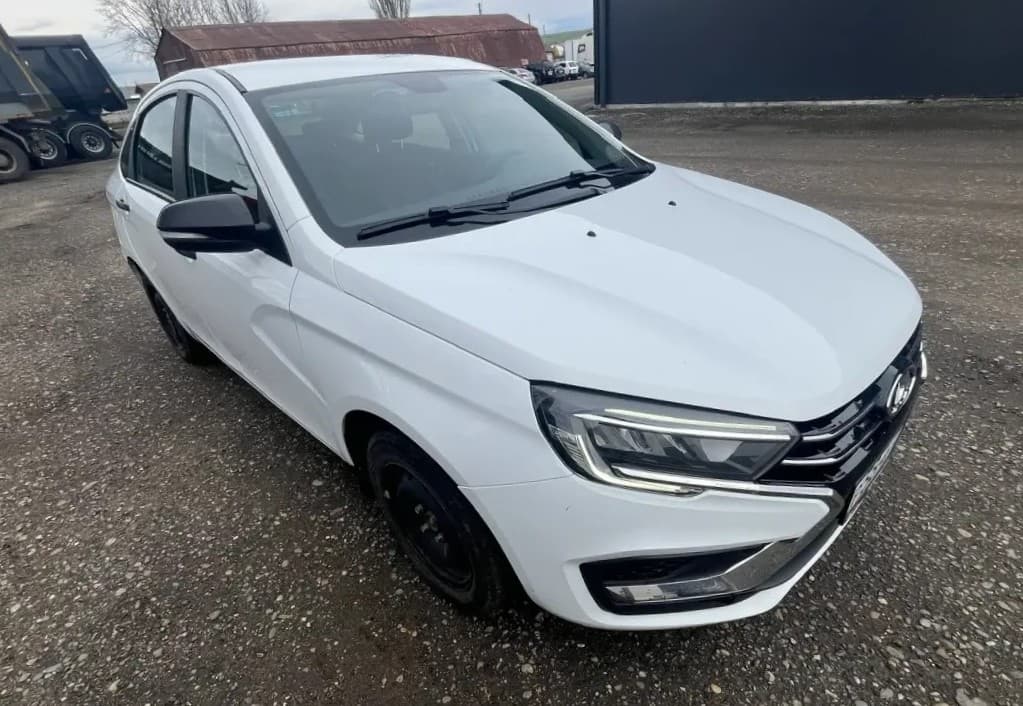 Lada Vesta седан - 2