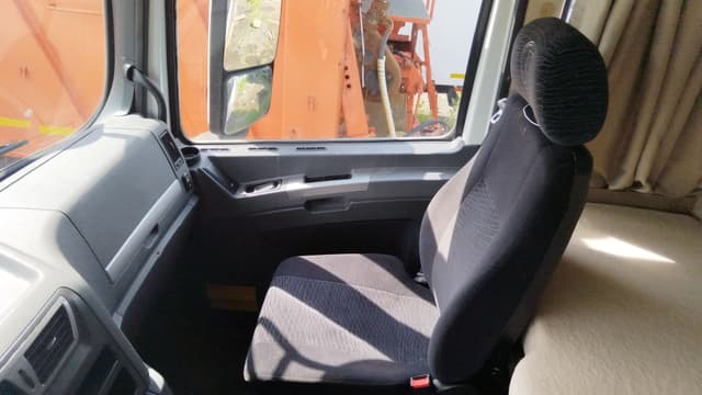 Shacman (Shaanxi) SX* 6x4 Самосвал - 7