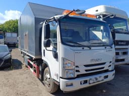 ISUZU ELF 7.5 4x2 Эвакуатор - 2