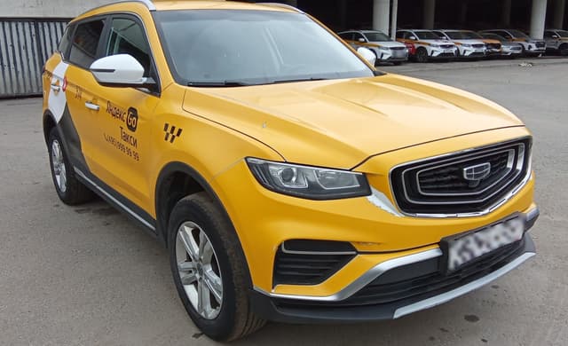 Geely Atlas Pro - 2