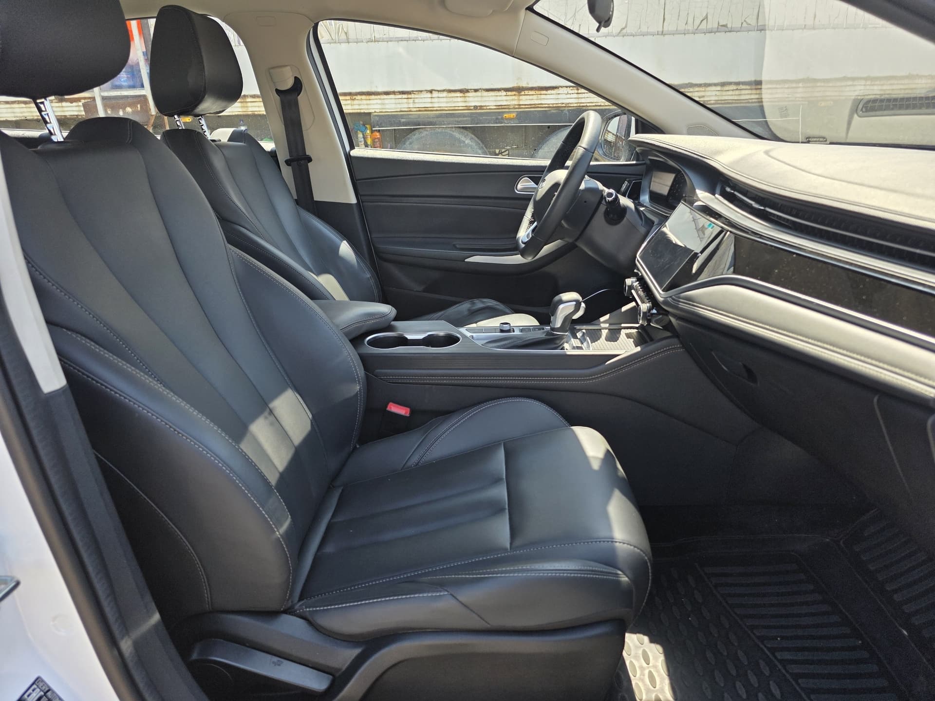 Omoda S5 - 6