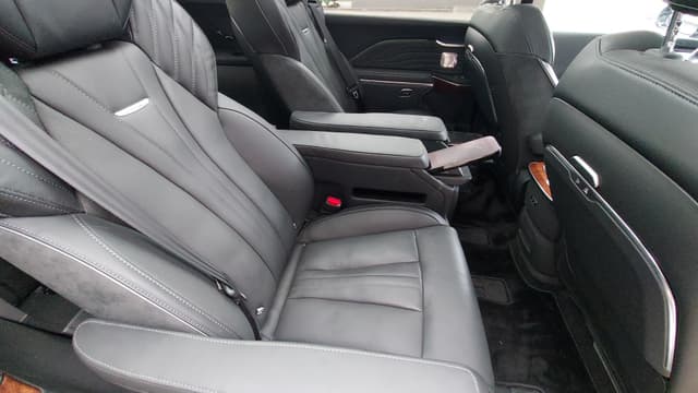 Hongqi HQ9 - 9