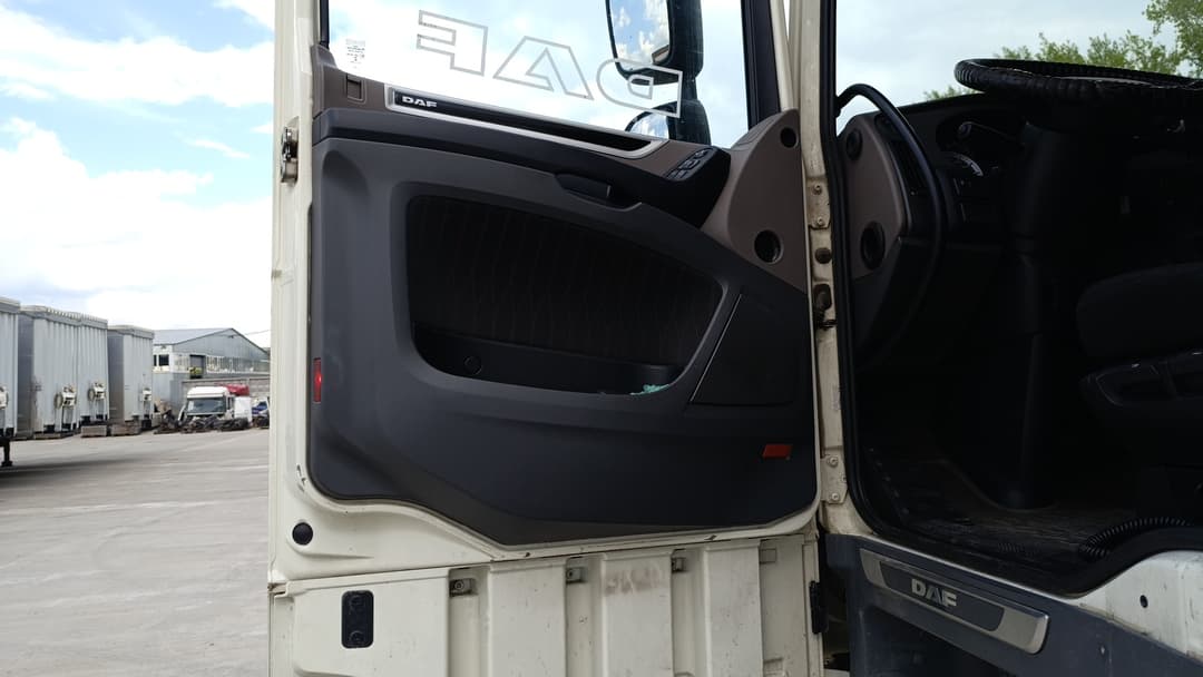 Daf XF 4x2 Седельный тягач - 8