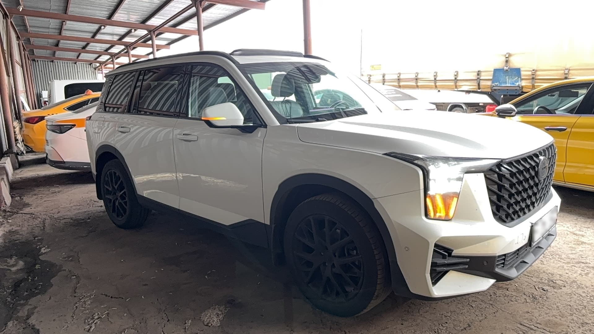 GAC GS8 - 2