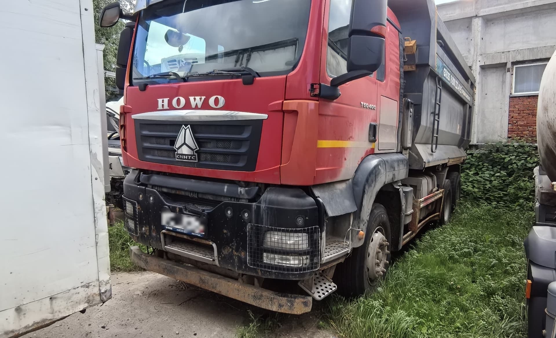 Howo T5G 6x4 Самосвал - 1