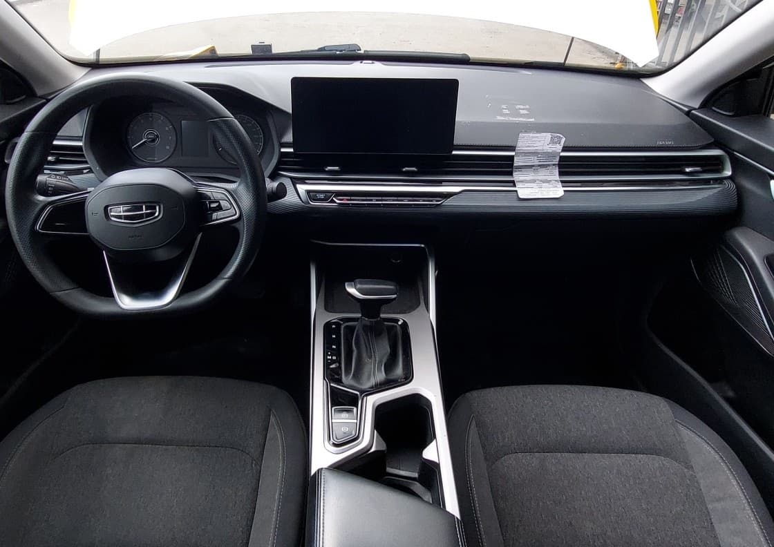 Geely EMGRAND - 5