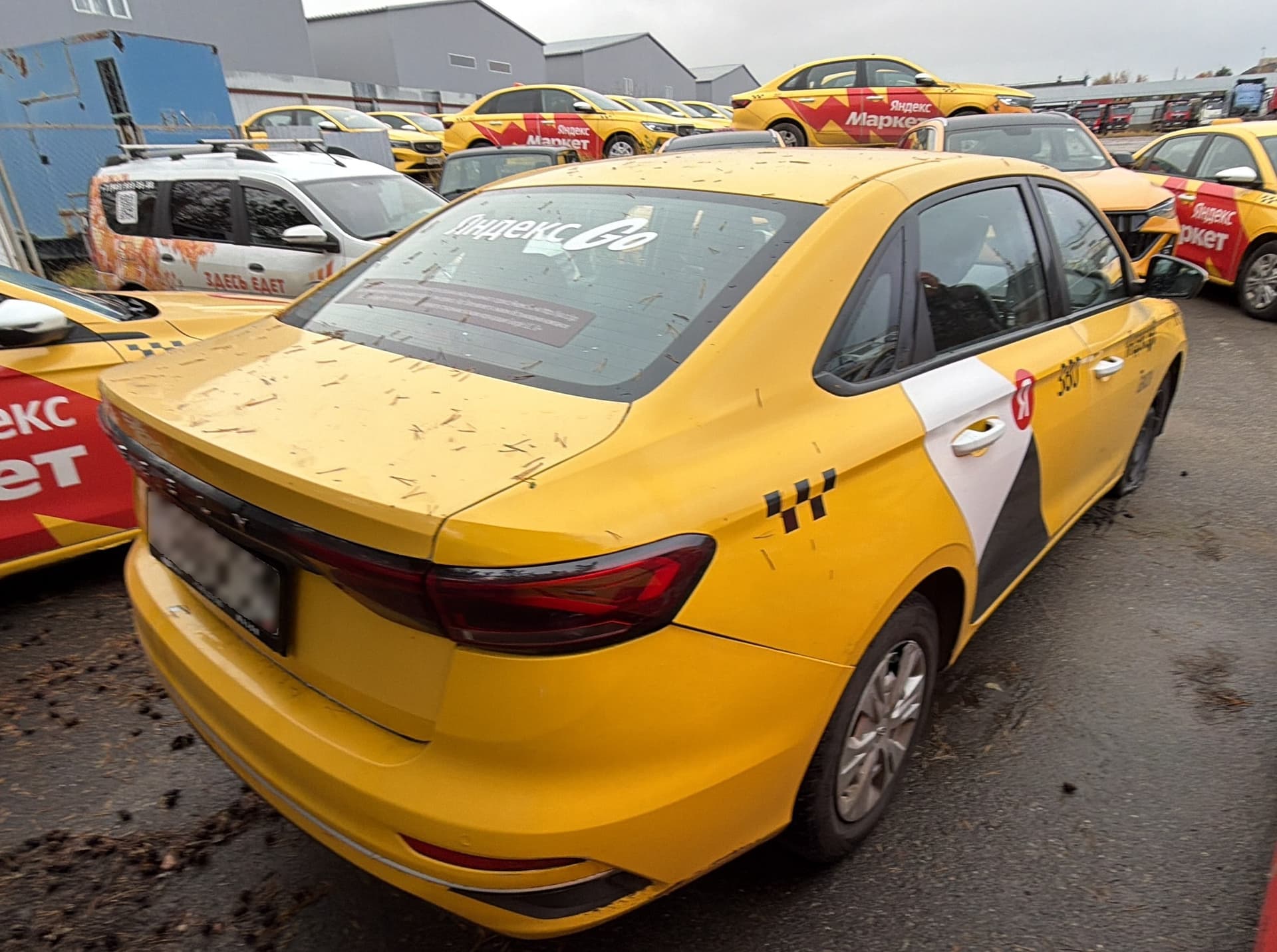 Geely Emgrand 7 - 3